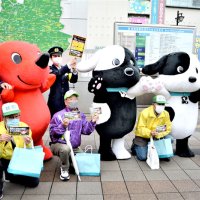 年金支給日　電話de詐欺注意して　津田沼駅前で呼びかけ　船橋東署