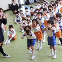 マスク越しでも「助けて！」　園児ら大声大会　黙食指導などによる「緊急時に声出ない」対策　松戸の幼稚園
