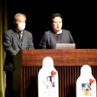 家族旅行の帰り道…酒酔いトラックが追突　３歳と１歳の２人死亡　「同じ悲劇、もう二度と」　井上夫妻訴え