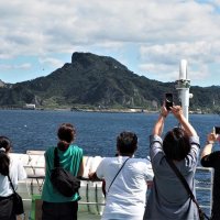 日本遺産候補地域として、洋上から鋸山の魅力に迫った特別クルーズ＝９月、富津市

