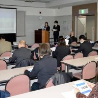千葉市でＮＩＥ研修会　新聞活用、小中３校が発表