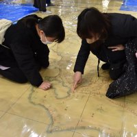 伊能図、歩いて触れて！　イオンモール幕張新都心　２００年前の偉業紹介