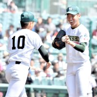 強力打線と真っ向勝負　渡辺翼と青野　専大松戸　【第９５回選抜高校野球大会】