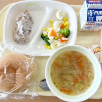 入学や進級を祝い提供された地産地消給食