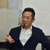 取材に応じる伊藤さん