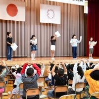 「良い学校」へ誓い新た　神崎小創立１５０周年式典　クイズや記念キャラ発表も