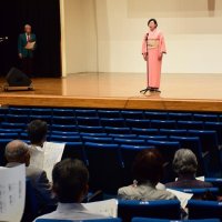 なが～い息で長生きに　春の吟詠大会、美声披露　茂原