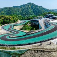 会員制の高級ドライビングクラブ、７月オープン　自然の中を愛車で疾走　起伏に富む３．５キロコース　南房総　富裕層から注目