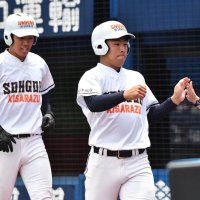 成長示した５回５得点　第７５回春季関東高校野球大会