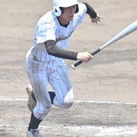 柏の葉延長で爆発　鈴木、劣勢覆し打線に火　第１０５回全国高校野球　千葉大会　第３日