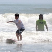 地元の波、児童乗れた！！　九十九里町でサーフィン教室