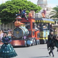 【写真多数あり】ディズニー・ハロウィーン４年ぶり完全復活　１５日のスタート先がけ報道陣にお披露目