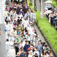 園児１６０人　山車引き回し　コロナから再出発願い　半世紀ぶり復活　成田