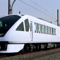 東武鉄道の新型特急「スペーシアＸ」（東武鉄道特設サイトより）
