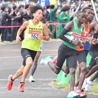 中央学院大２年ぶり箱根　エース吉田覚悟の快走　箱根駅伝予選会