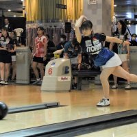 中野麻里子プロ首位通過　千葉オープン女子ボウリングＴ第１日目　