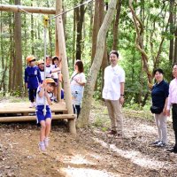 熊谷知事、自然環境保育視察　「千葉県認証施設で子育てを」　佐倉・千成幼稚園