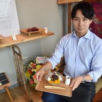 館山にアンテナショップ「ＴＡＴＥＹＡＭＡ　１０９３」オープン　寒天入りあんみつ味わって　千葉県産天草の魅力発信