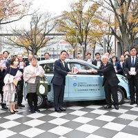 「よりよい社会づくりに」　福祉巡回車など寄贈　千葉県内１５団体へ生命保険協会