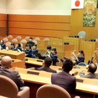 富津市議場に流麗な音色　大佐和中吹奏楽部、感謝込め演奏