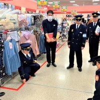 年末商戦に火の用心　大型物販店舗を査察　印西地区消防組合