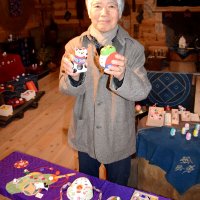 伝統人形と新年を　招き猫も販売、長南