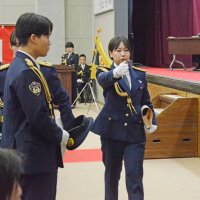 女性３３人を含む１０９人が卒業式に臨んだ