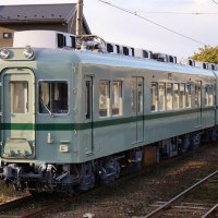 グリーン系にお色直し　南海車両到着　３月運行へ　銚子電鉄