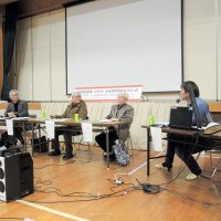 座談会で地元住民らが同施設の思い出も語った＝柏市、２５日
