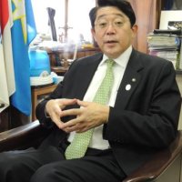 市とＯＬＣ「良い関係」に　ＴＤＬ成人式、実現に苦労　松崎秀樹　浦安市長　【解けない魔法　東京ディズニーリゾート３０周年】　インタビュー編（中）　（２０１３年４月２４日付千葉日報）