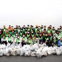 環境問題に関心を　５６人、富津海岸清掃　コープみらい