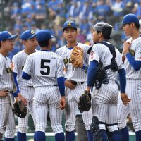 全力中央学院力尽く　決勝届かず　快進撃も決意新たに　第９６回選抜高校野球大会　準決勝