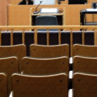 収賄罪の２被告　ＯＢ通じ元社長と知り合う　県北千葉道汚職