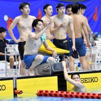 圧勝も満足せず　千葉商大付・男子リレー　競泳　千葉県高校総体