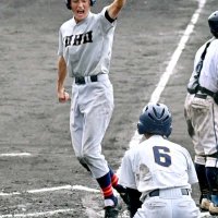 東邦大東邦、延長粘り勝ち　古橋８回同点打、上野完投　第１０６回全国高校野球　千葉大会　第４日