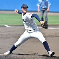 背番号２０気迫前面　初登板高田７回１失点　市船橋　第１０６回全国高校野球　千葉大会　第１０日