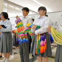 思い託され被爆地長崎へ　成田の中学生１１人　「戦争の事実知りたい」