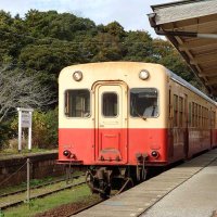 小湊鉄道１０月から平日の列車減便終了　運転士確保で　トロッコ列車は再開