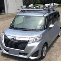 マンホールを撮影するカメラを載せた実験車両（千葉市提供）