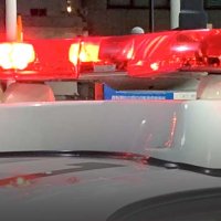 トラックにはねられ、対向車線から来た乗用車にも…　道路上にいた男性死亡　松戸