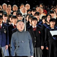 谷川俊太郎さん死去　９２歳　県内にも足跡　感謝、悼む声　校歌作詞や音楽行事参加