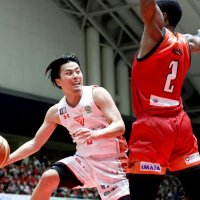 富樫奮迅も及ばず　千葉ジェッツ