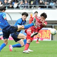 ２トップそろって仕事　流通経大柏　第１０３回全国高校サッカー選手権