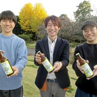 千葉大園芸学部の学生ら　マスカット使いビール　学内で栽培、柏の醸造所と連携　「将来、名物になれば」