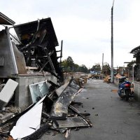 住宅８棟が全焼した現場＝５日午後２時半、柏市高柳