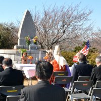 ハーマン号の悲劇後世に　沈没から１５６年、犠牲者悼む　勝浦で日米慰霊祭