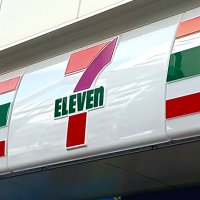 コンビニで「ドラゴンボール」フィギュア強奪、容疑で４２歳男逮捕　持ち込んだ消火器噴射も　船橋署