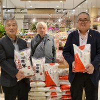 イオンＯＢらコメ１６５キロ寄贈　千葉市の子ども食堂に