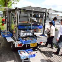 移動販売で高齢者支援　スーパーない町、２５日から　長柄