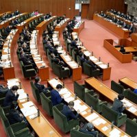超党派改革グループ設置へ　広報充実、デジタル化推進　委員会中継、電子採決も検討　【県議会ちば】